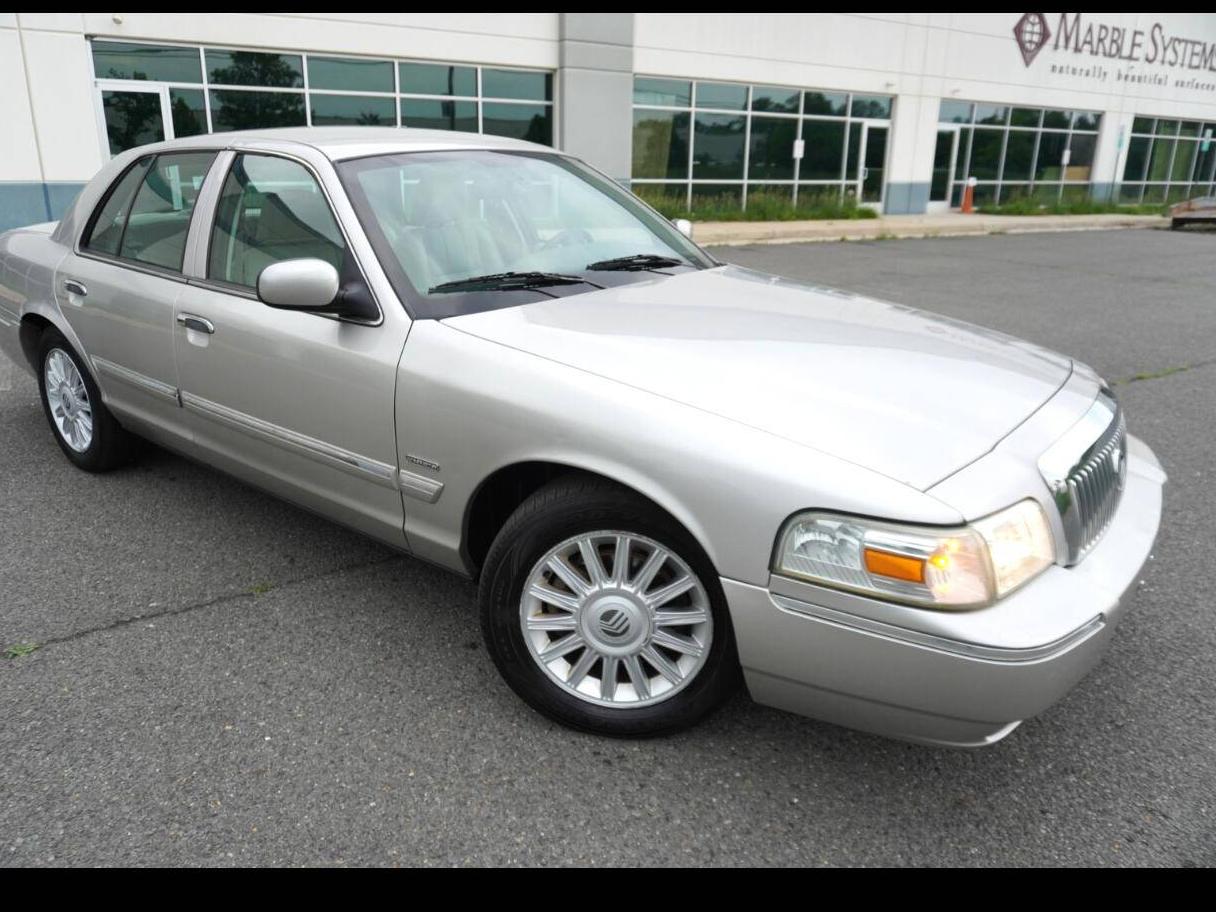 MERCURY GRAND MARQUIS 2010 2MEBM7FVXAX606545 image